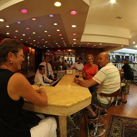 Altinoez 内夫谢希尔