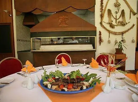 Altinoez Hotel 4*