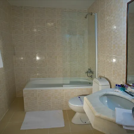Altinoez Hotel 4*