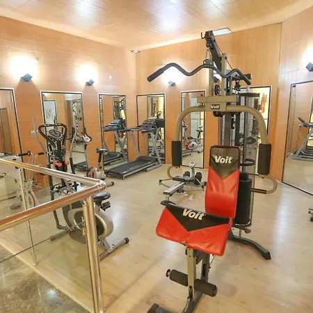Altinoez Hotel