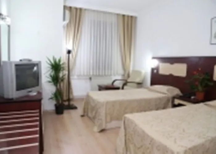 Ξενοδοχείο Altinoez Νεβσεχίρ