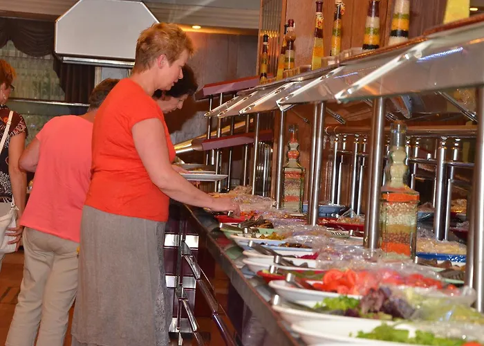 Ξενοδοχείο Altinoez Νεβσεχίρ