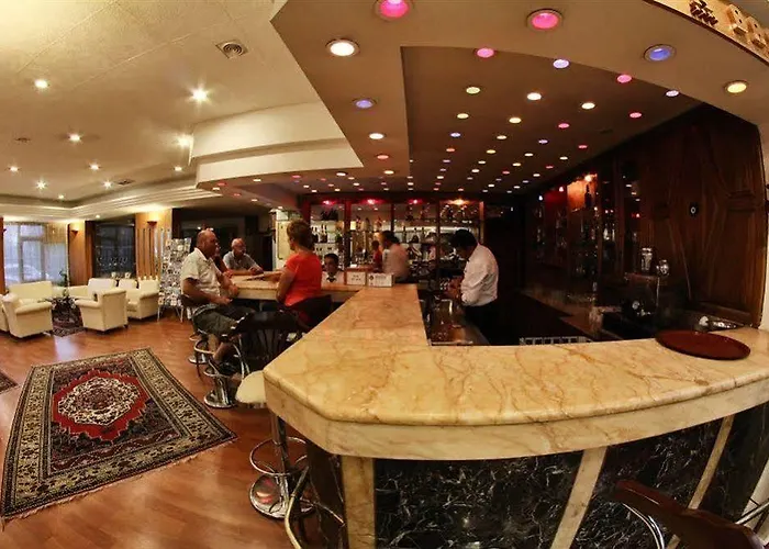 Ξενοδοχείο Altinoez Νεβσεχίρ